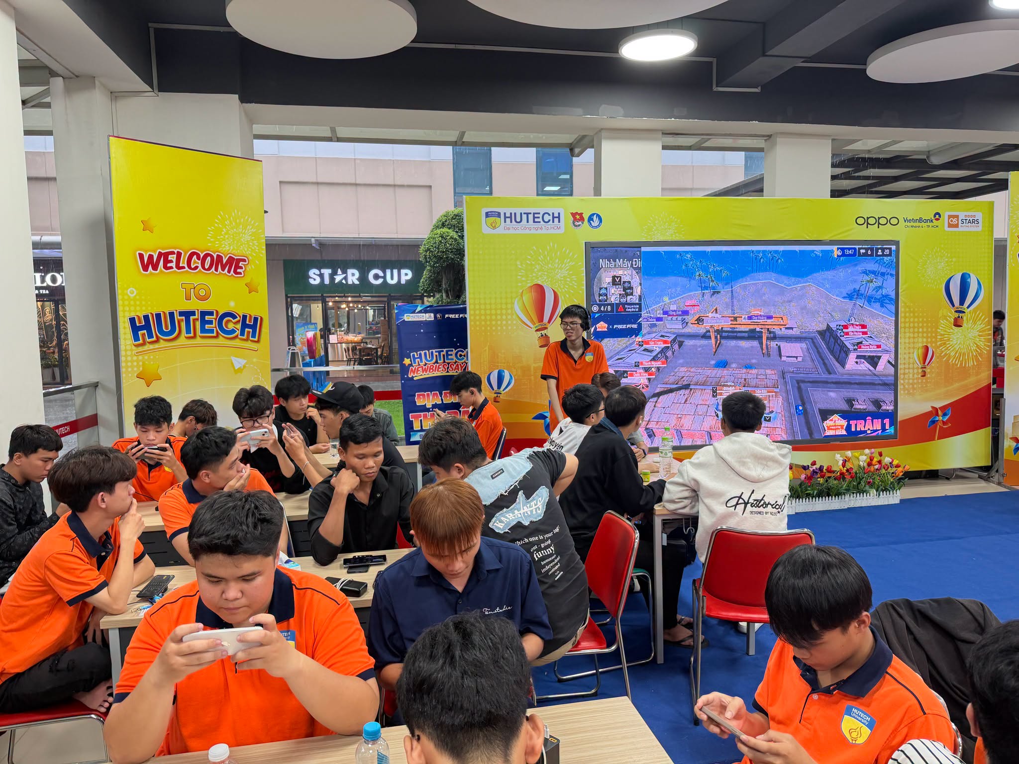 Giải Đấu Sinh Viên Free Fire Hutech Newbie SayHi